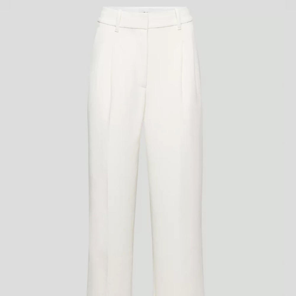 aritzia effortless pants short size 0 in light birch